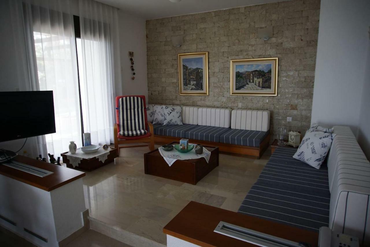 Seaside Vila Platanitis Εξωτερικό φωτογραφία